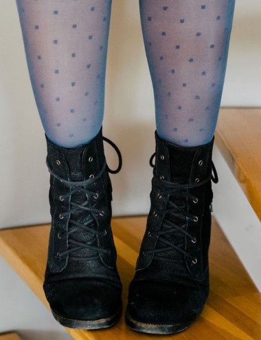 The perfect knee-highs - light legs, comfortable, non-compressive, stormy blue with little square pattern