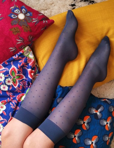 The perfect knee-highs - light legs, comfortable, non-compressive, stormy blue with little square pattern